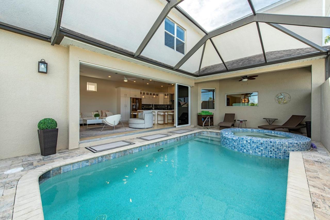 Vacation Home With Pool. 4 Bedrooms. Sleeps 10 North North Naples 외부 사진