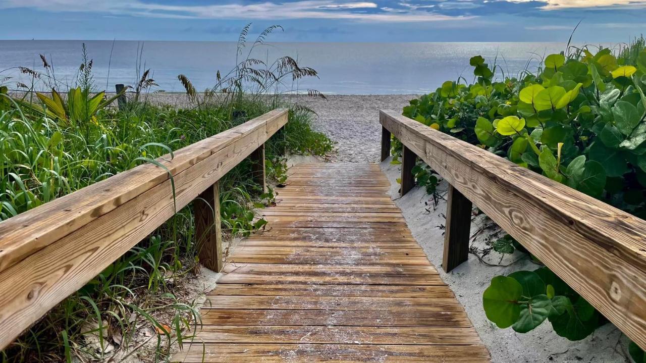 Vacation Home With Pool. 4 Bedrooms. Sleeps 10 North North Naples 외부 사진